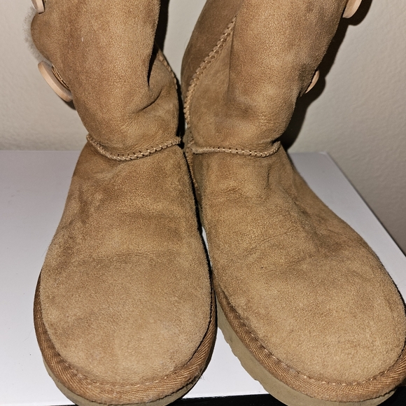 🌺 EUC genuine Bailey Ugg tall boots, sz 7 - Picture 9 of 15